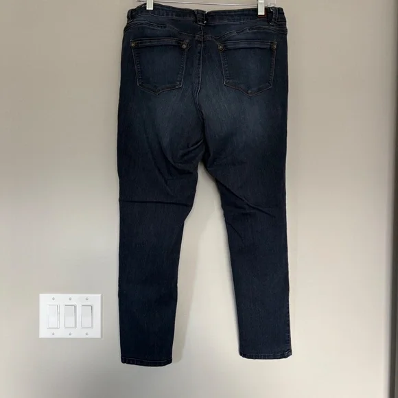 Wit & Wisdom Women’s Jeans - Picture 8 of 10